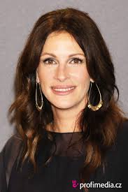Julia Roberts